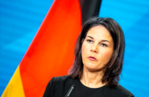 Habeck-Baerbock-Hundertausende-f-r-Kosmetik-Steuerzahlerbund-bt-scharfe-Kritik-an-Stylingkosten