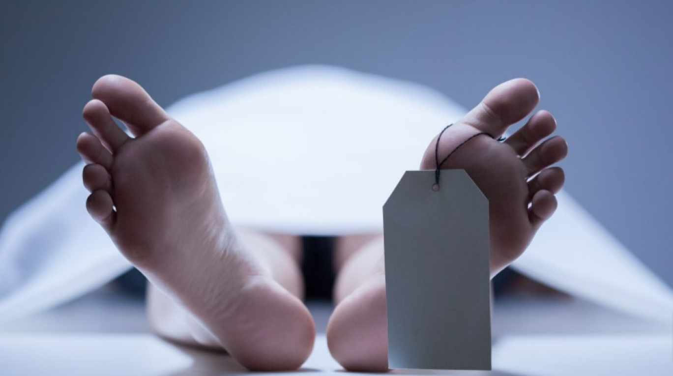 Leiche bewegt sich plötzlich im Sarg! Irrtümlich für tot erklärt! Bestatter bekommt Schreck seines Lebens