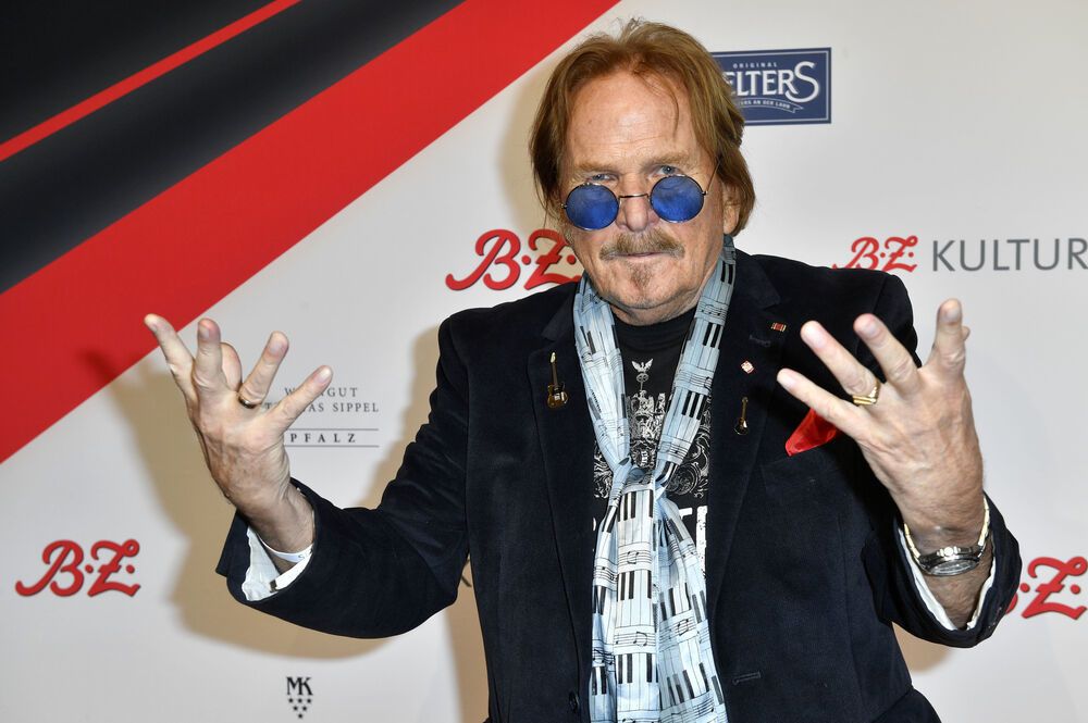 Gehirn-OP bei Frank Zander! Sorge um beliebten Entertainer - gefährliche OP unvermeidbar!