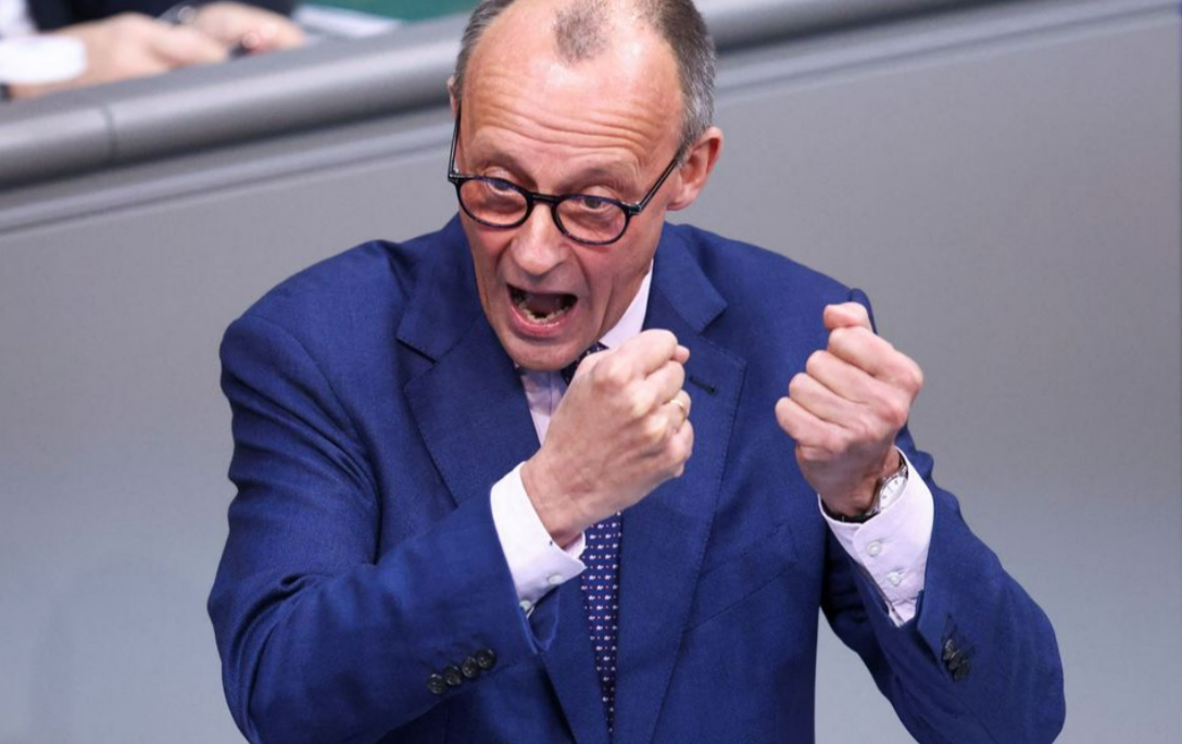 Umfrage-Klatsche für Friedrich Merz - Sein Vorsprung auf Olaf Scholz ist weg! So wird er nie Kanzler!